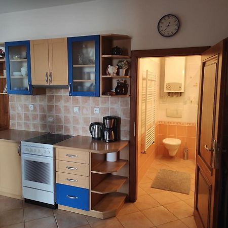 Domo Apartment Středokluky Eksteriør bilde