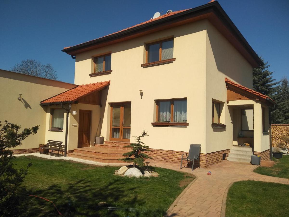 Domo Apartment Středokluky Eksteriør bilde