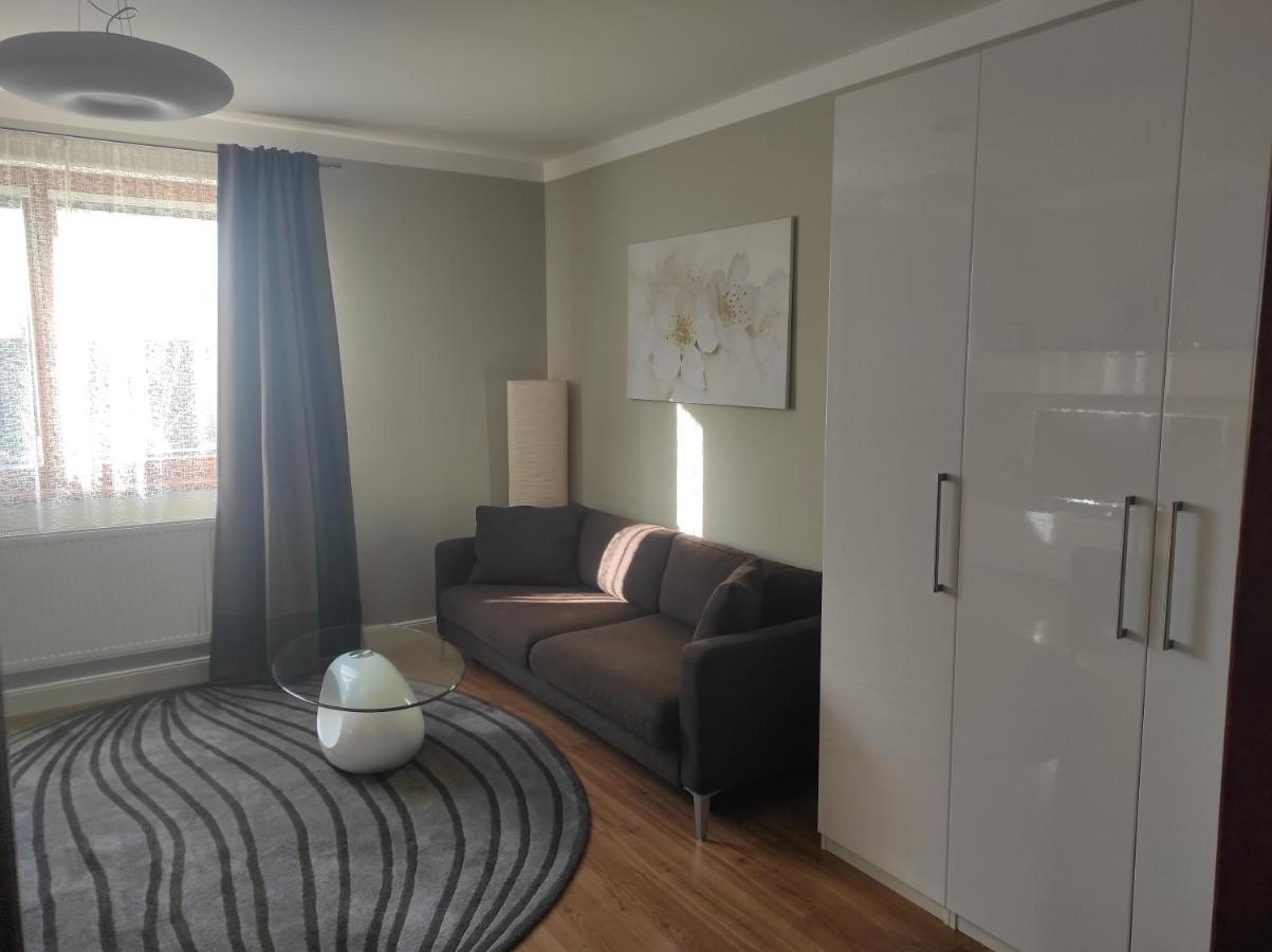 Domo Apartment Středokluky Eksteriør bilde