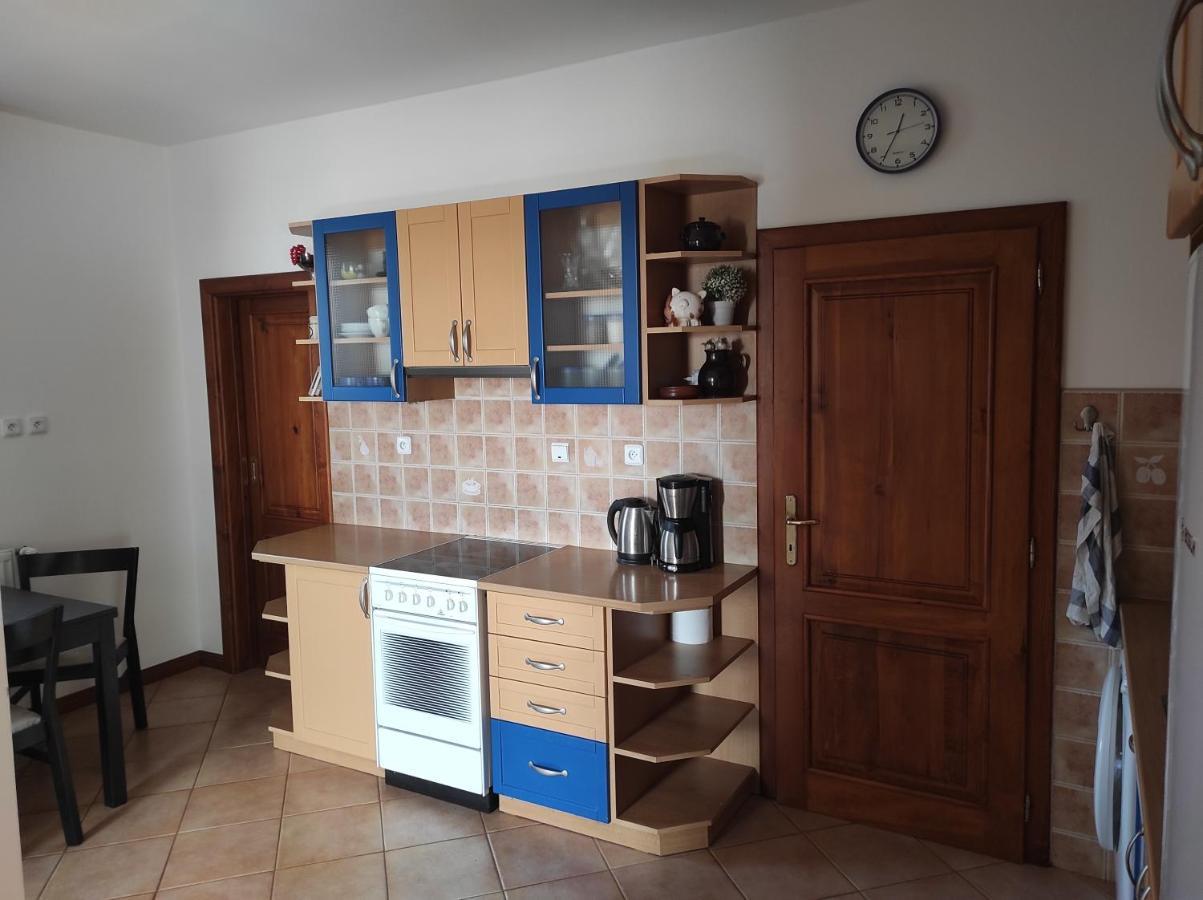 Domo Apartment Středokluky Eksteriør bilde